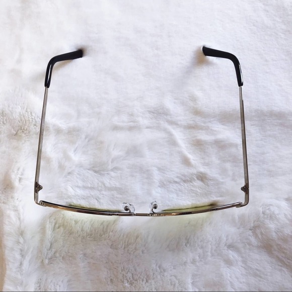 [SB] Aubrey Light Blue Oversized Sunglasses - Picture 4 of 9